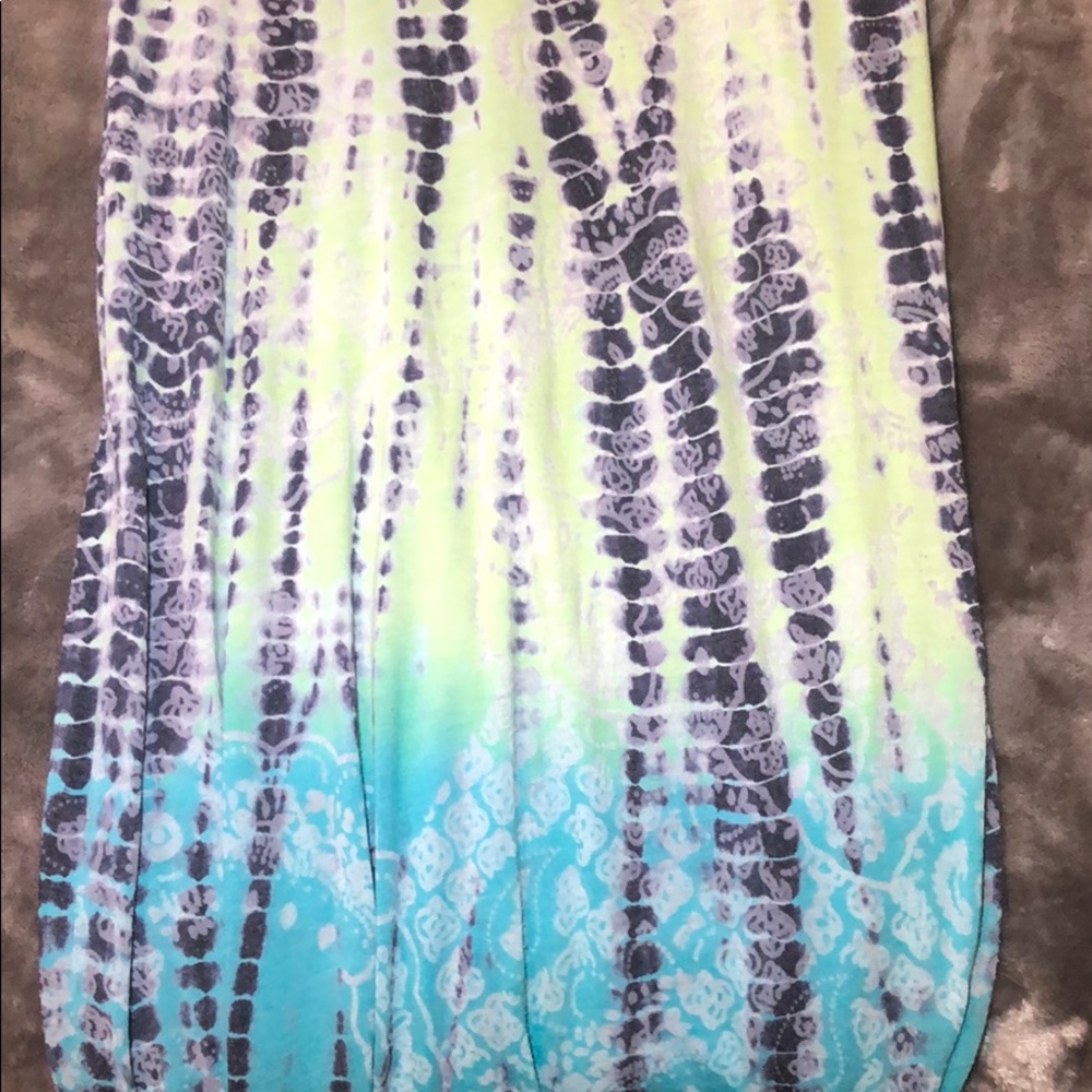 Southern Thread Dress - Picture 7 of 8